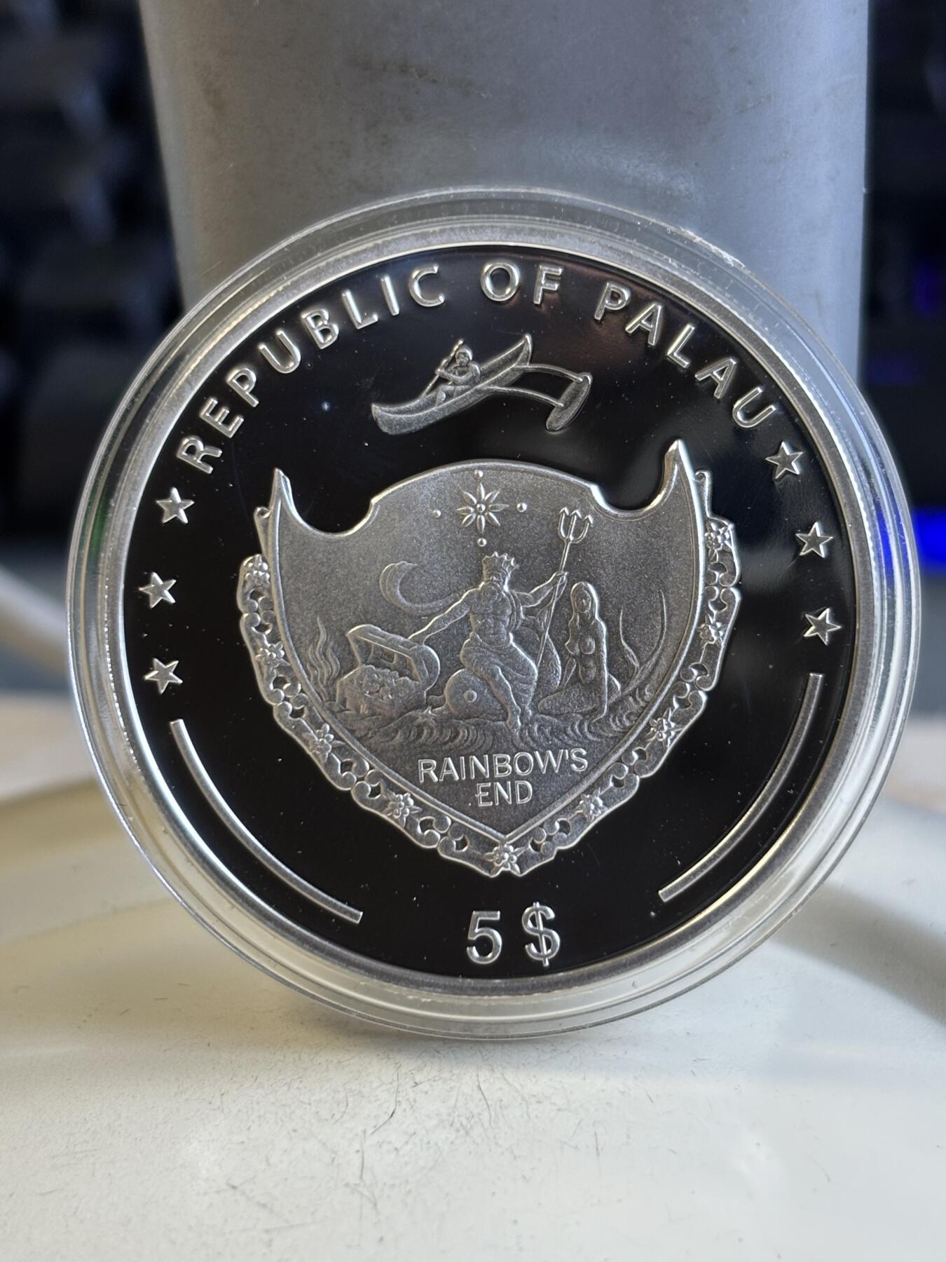 第195期拍卖 帕劳2013年考拉镶嵌实体瑞士刺绣针织纪念银币带证书，925银，25克，发行2013年，有氧化