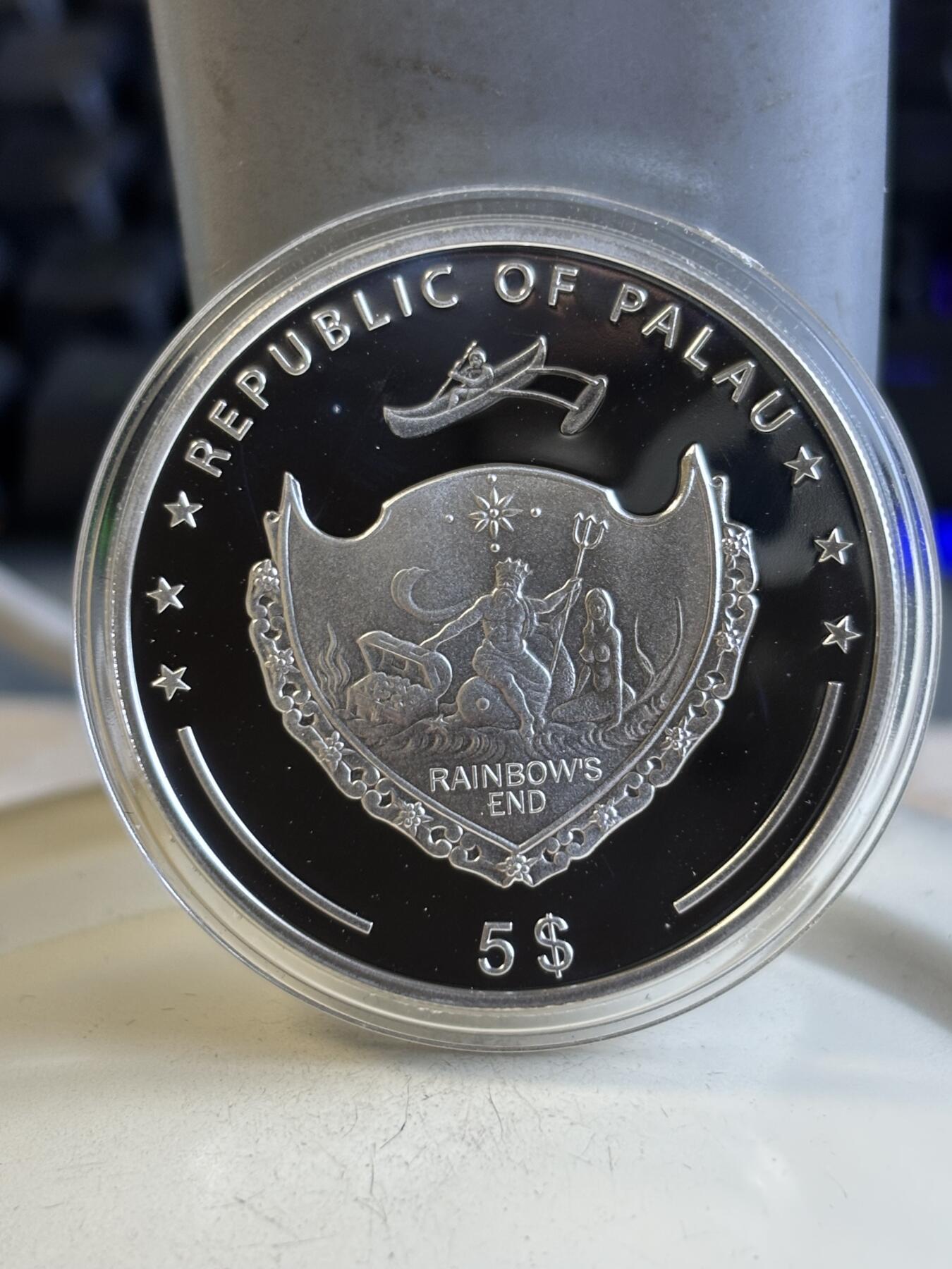 第195期拍卖 帕劳2013年考拉镶嵌实体瑞士刺绣针织纪念银币带证书，925银，25克，发行2013年，有氧化