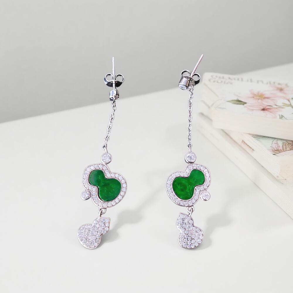 碧月说宝 君子怀瑾·当代和田玉清风专场(五) s925翡翠葫芦耳坠一对