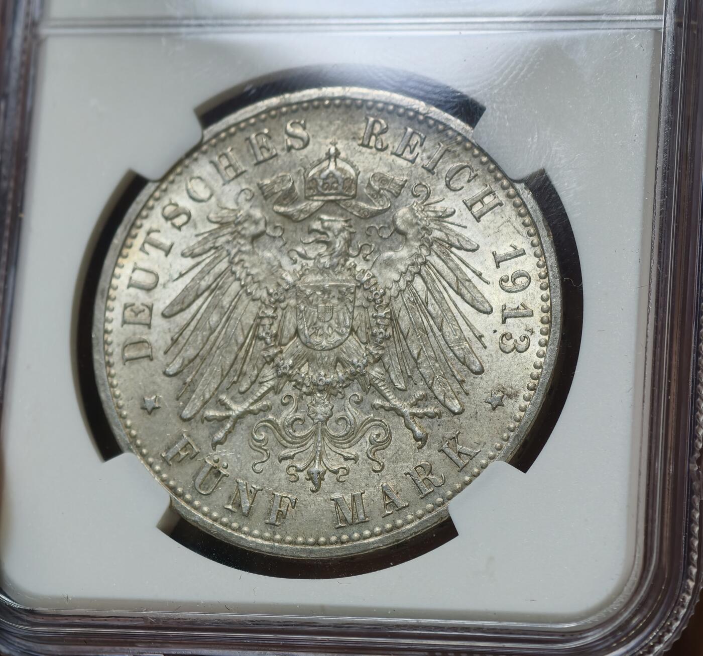 “方寸甄品”甄品场，甄臻铺-世界币章拍卖（第57期，直播拍卖），送拍享返佣金等优惠多多 NGC-MS63 德意志普鲁士帝国 1913年 威廉二世军装5马克 原味均匀香槟彩