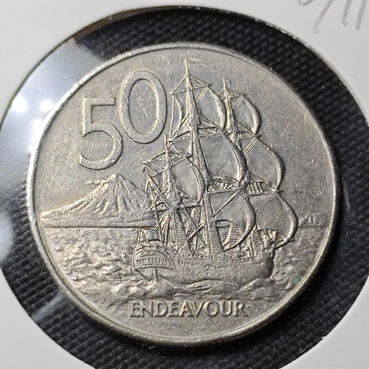 KK钱币收藏小铺  第407期 2月预留时间 周末发货  1984新西兰50分 浅雕版 加拿大代铸