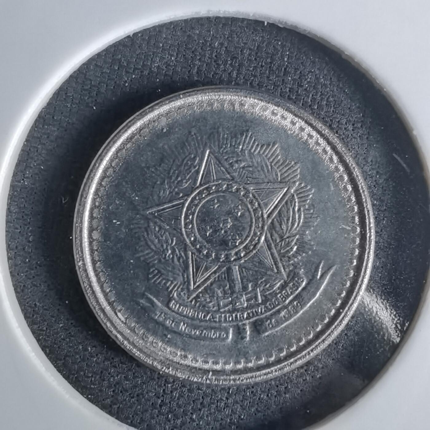 沼泽如烟--第1032场 巴西1986年五分