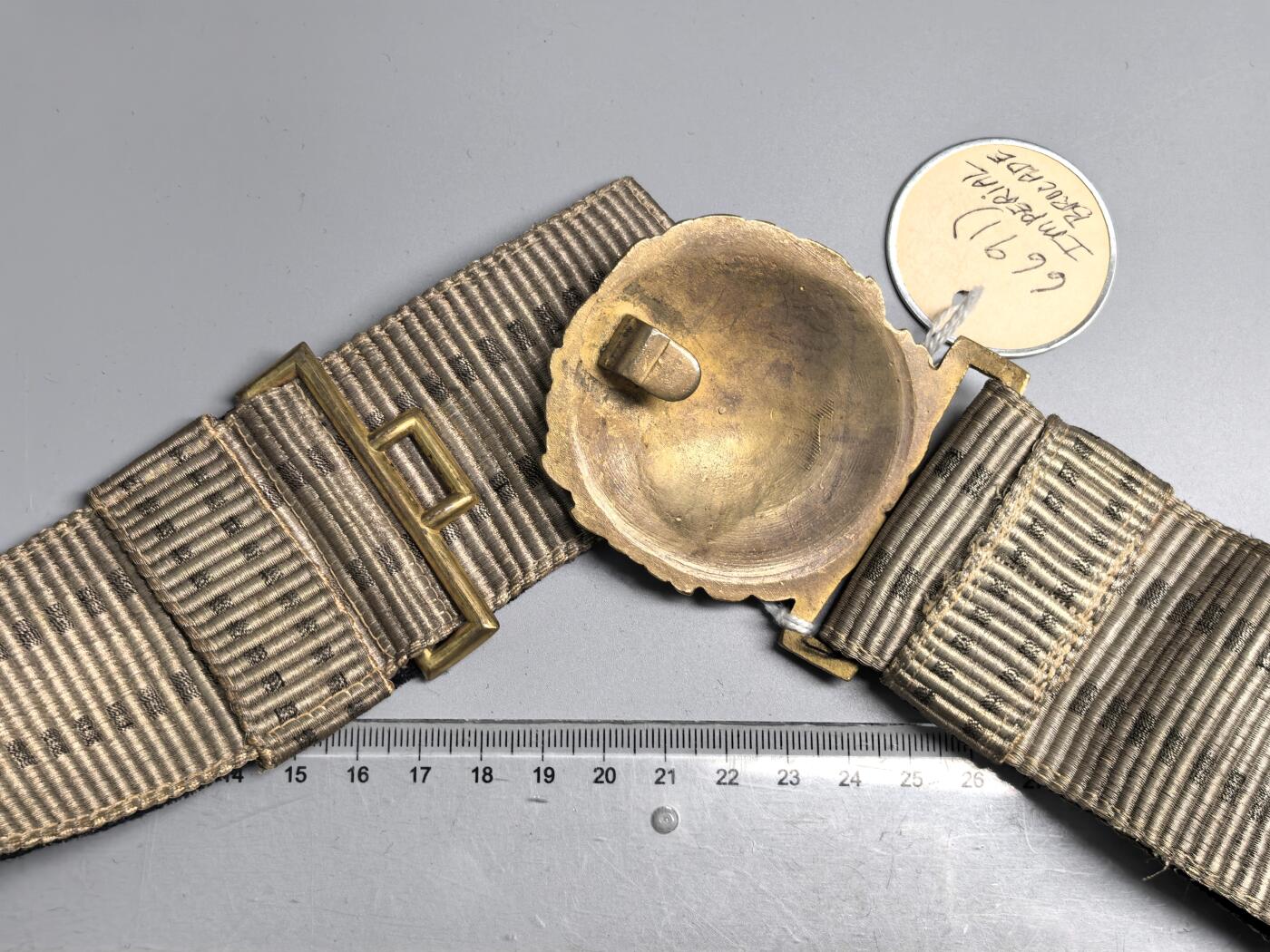 小驴勋章奖章收藏3月28日周六晚六点拍卖（珍爱和平，收藏战争，铭记历史，勿忘国耻，忠党爱国。有偿代拍，送拍规则在简介最后，参拍须阅读规则后再参拍，关系到运费包装发货时效真假辨别等关键信息，拍卖时不再发原图，看大图店主微信码在拍卖店铺介绍里） 帝德海军大礼服腰带