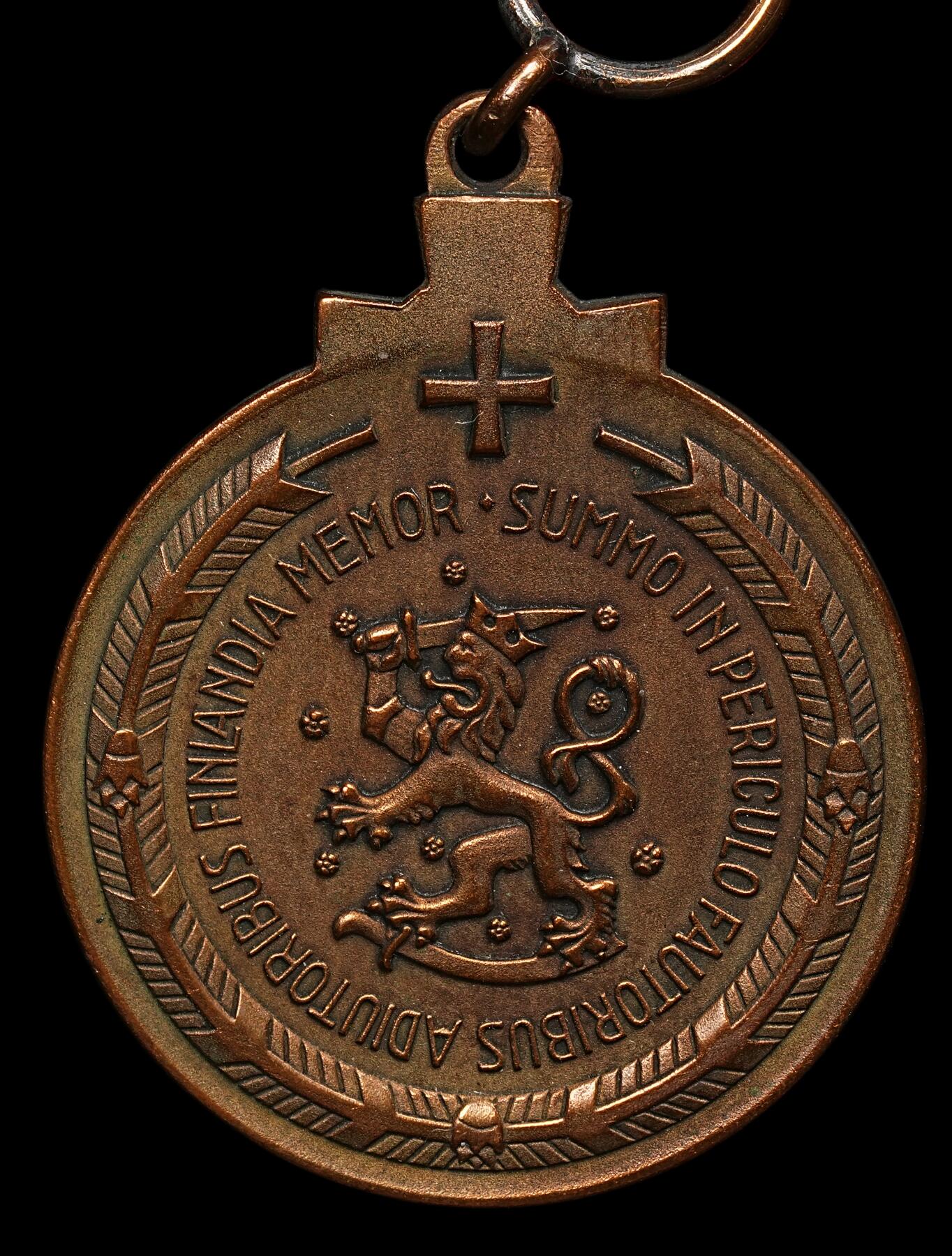 修遠堂世界钱币第109期  芬兰冬季战争纪念奖章（1939–1940），直径33.78mm，总重22.65g