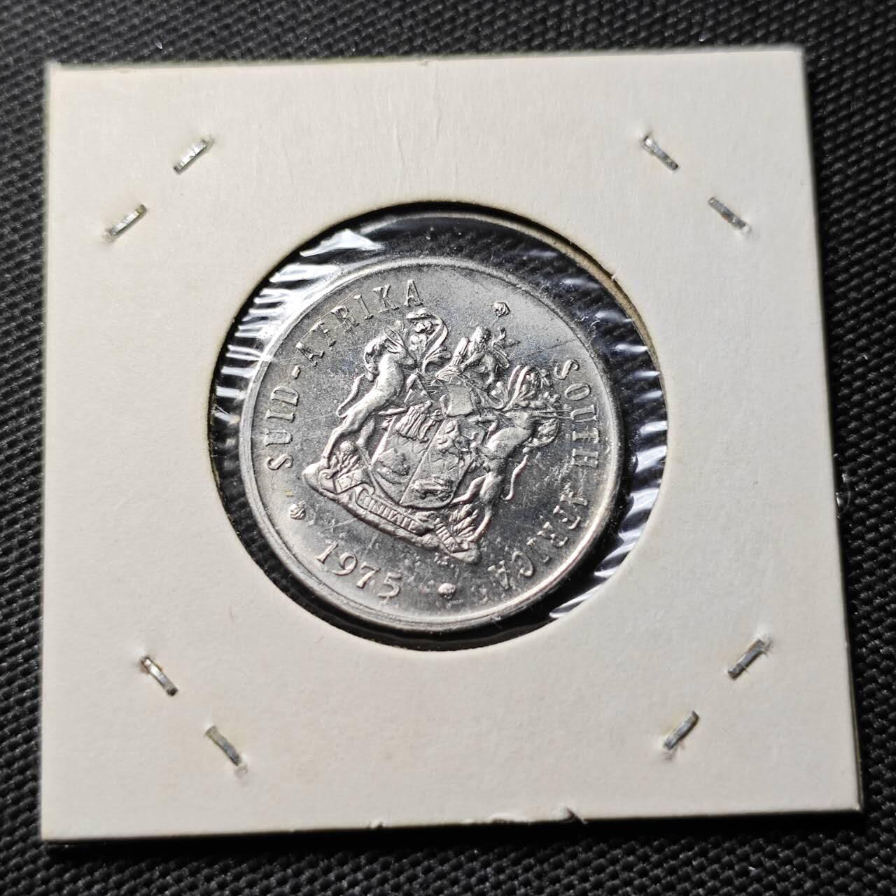 KK钱币收藏小铺  第408期 2月预留时间 周末发货  1975南非20分 好品