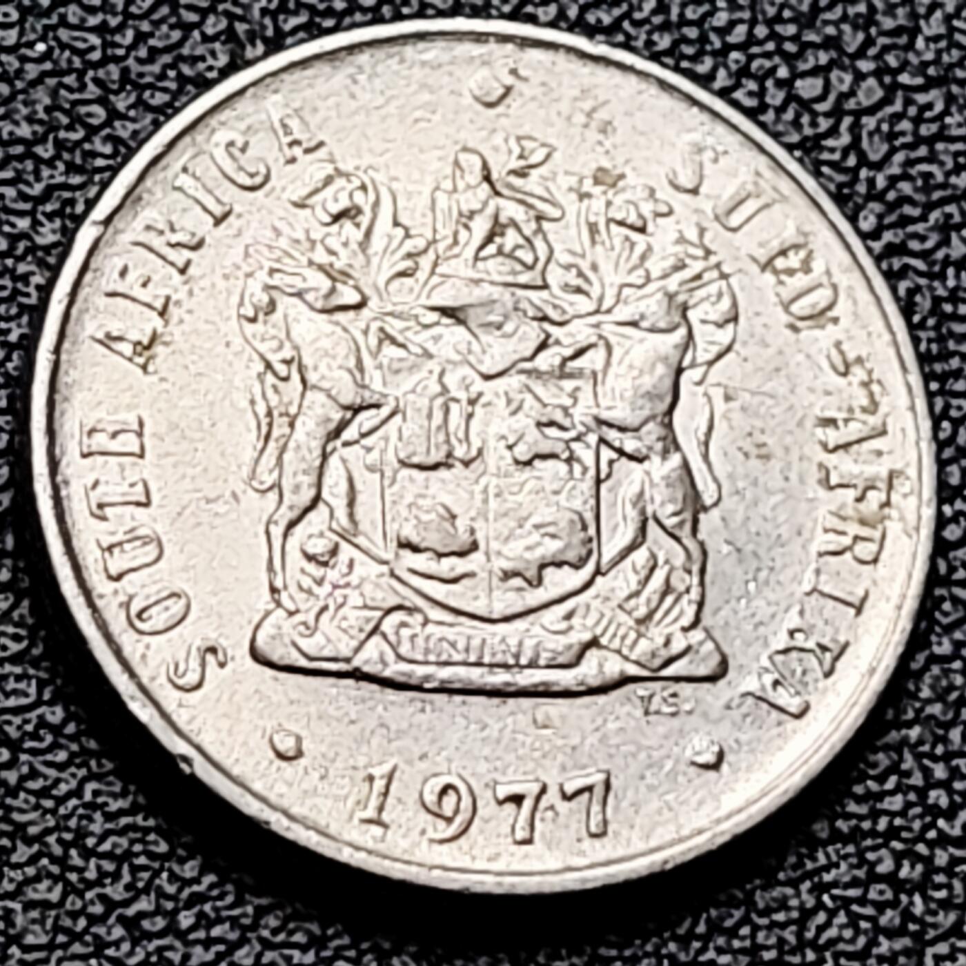 泉币菌-第216场-拍品多 请提前出价 。