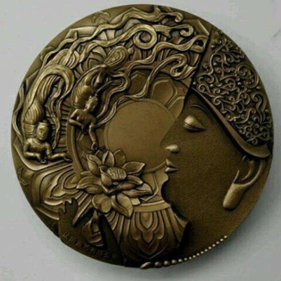 中国铜章专拍 2014年沈币千手观音铜章，直径60毫米，带证书，保真正品