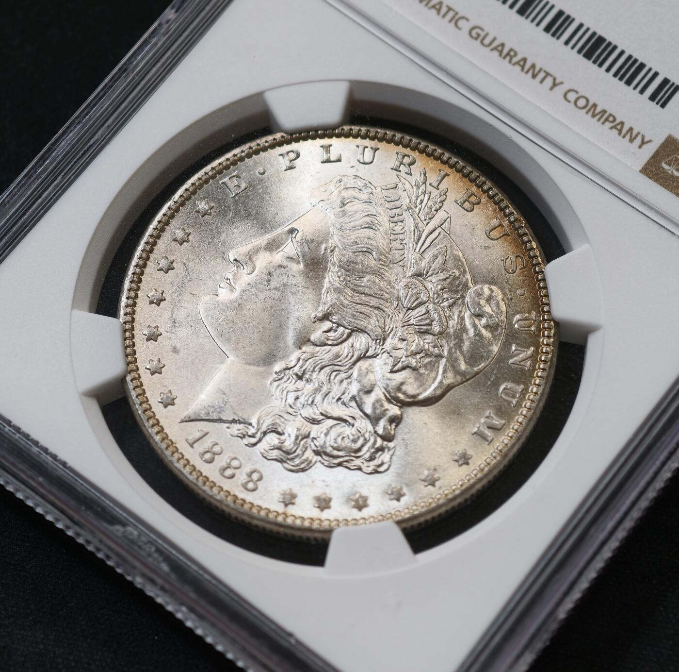 “方寸甄品”甄品场，甄臻铺-世界币章拍卖（第57期，直播拍卖），送拍享返佣金等优惠多多 NGC-MS65 1888年美国摩根，状态很棒