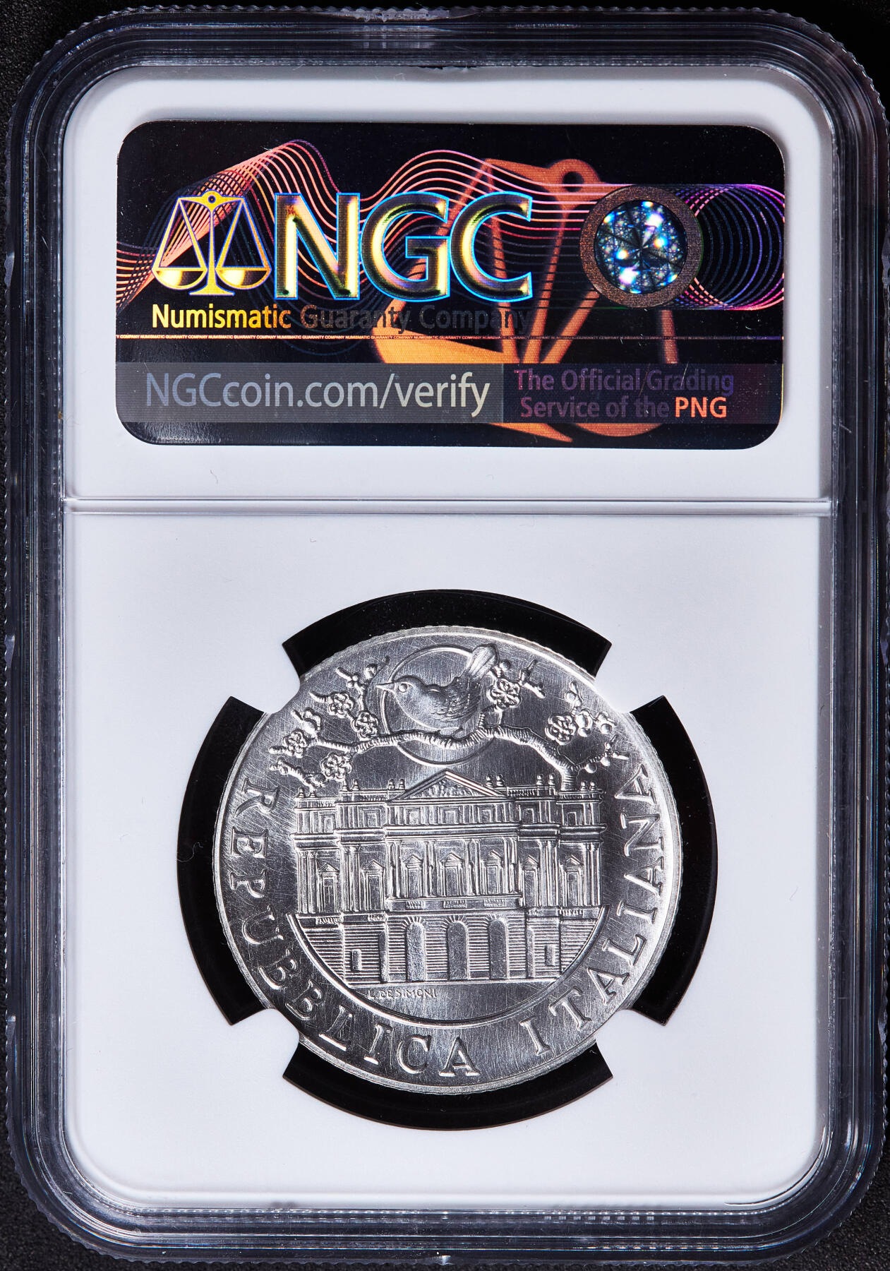 【俄甄集藏】2026年(050)04-01星期三 晚 19:30 全场包邮 意大利2004年R版纪念普契尼歌剧名作《蝴蝶夫人》米兰首演百年5欧元银币，NGC MS68，重18克，925银，发行量13500枚，背图为米兰市中心的斯卡拉大剧院