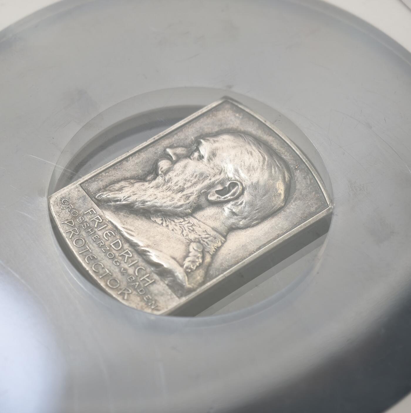 “方寸甄品”甄品场，甄臻铺-世界币章拍卖（第57期，直播拍卖），送拍享返佣金等优惠多多 NGC-MS60 1905 德国巴登弗里德里希一世联合射击节大银章， 更高评级仅5枚