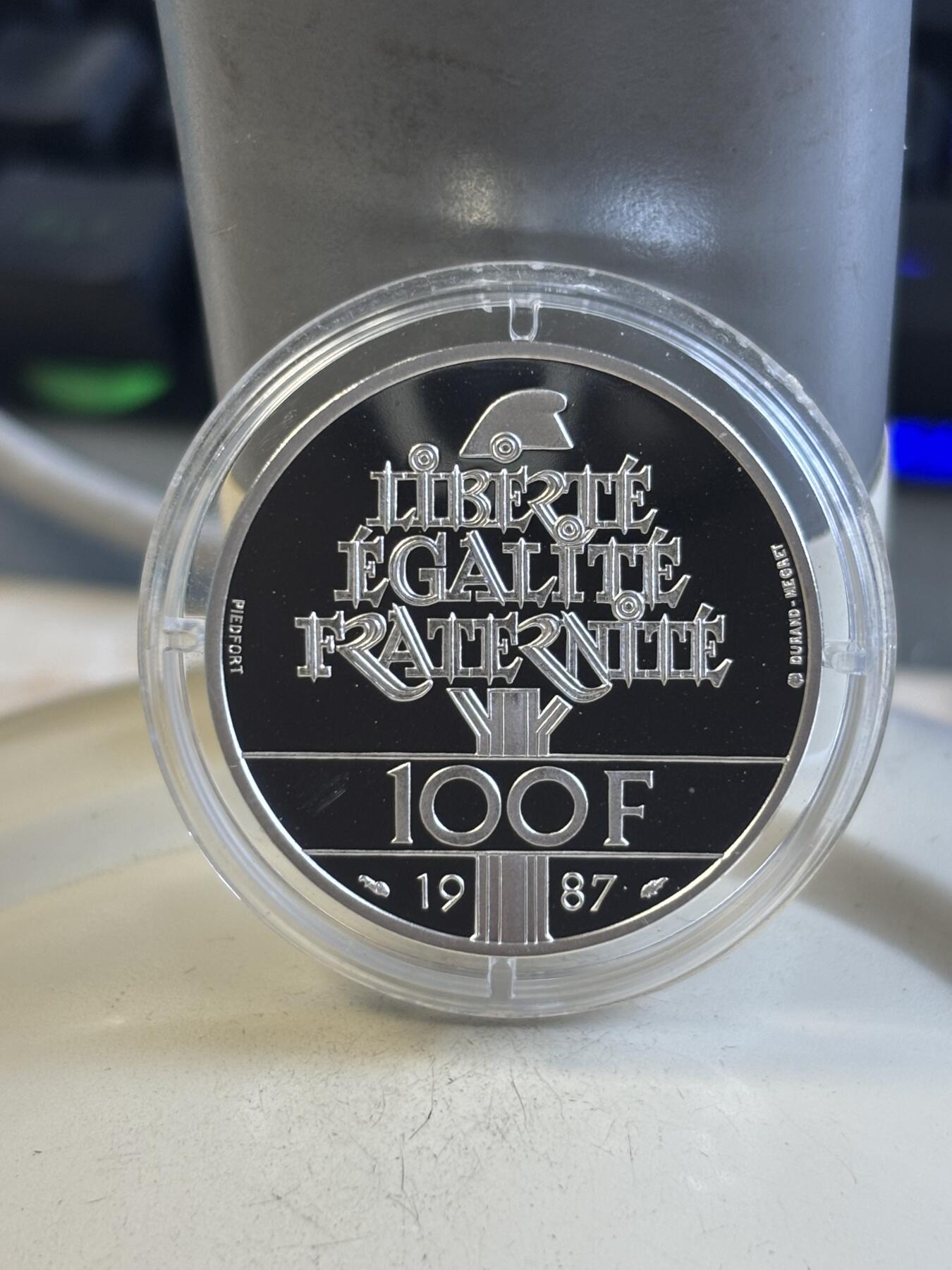 第195期拍卖 法国1987年人物拉法耶特·皮德福特30克加厚精制版本纪念银币，950银