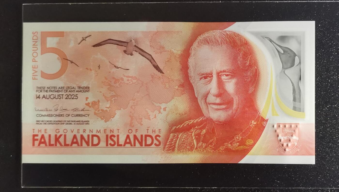 《艾美收藏》第238期-3.29周日外币畅拍场 福克兰岛2025年AA冠5镑UNC绝品 PMG67E&68E的品相及居中度 今年IBNS世界最佳纸币获奖钞大热品种 Pick#20a