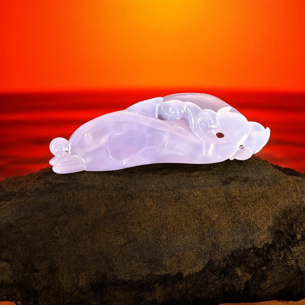 碧月说宝 君子怀瑾·当代和田玉清风专场(六) 冰种紫罗兰翡翠双鱼挂坠