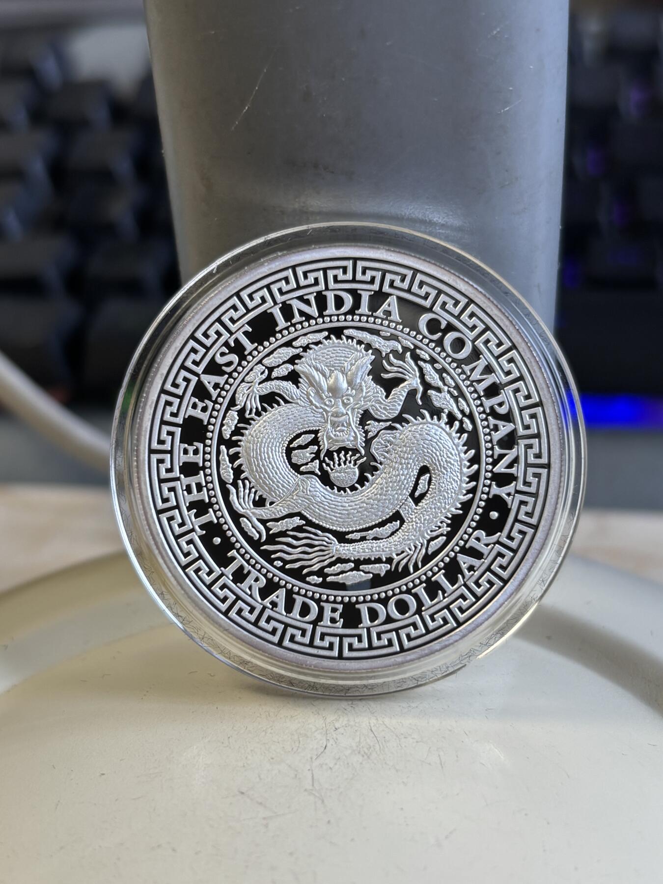 第195期拍卖 纽埃2019年世界贸易银系列复刻中国龙银1盎司纪念银币，999银，发行1888枚