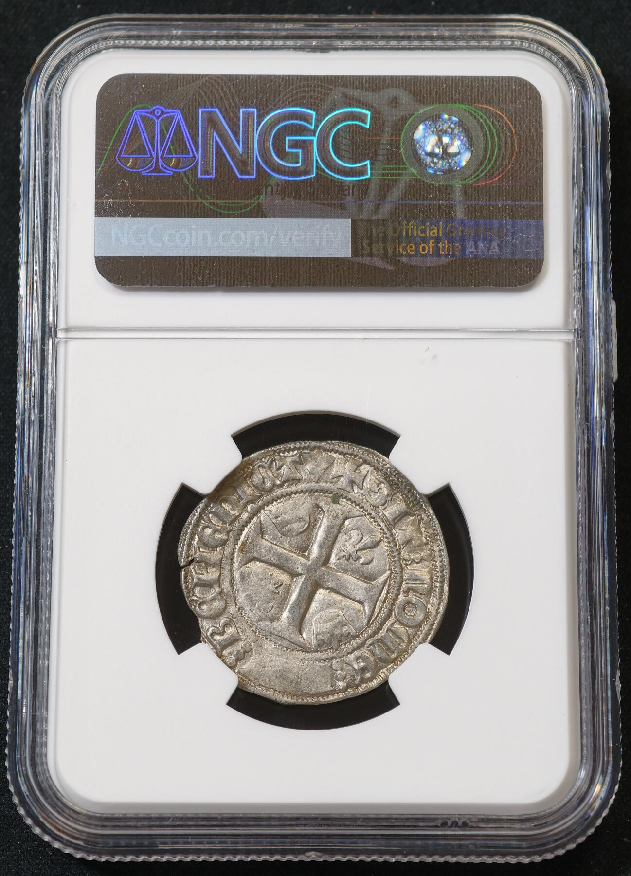 “方寸甄品”甄品场，甄臻铺-世界币章拍卖（第57期，直播拍卖），送拍享返佣金等优惠多多 NGC-MS62 中世纪英法百年战争期间，法国查理六世打制银币，NGC中世纪特殊标签，疯王查理，季军分，绝对的收藏级，全网仅见的分数，银光乍现，打制币能有此状态非常不易，之前的AU58就拍出了近3000元的价格