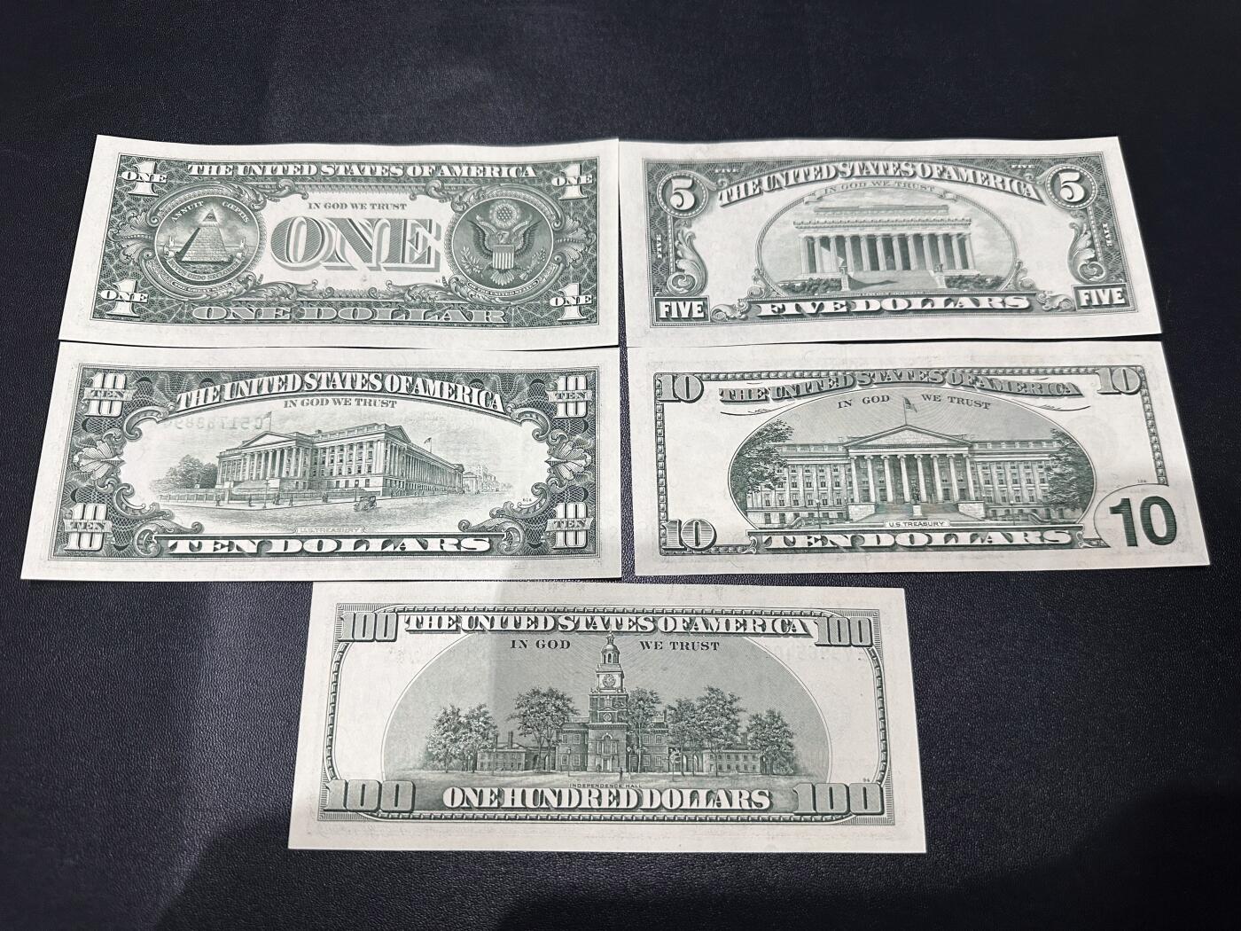 《外钞收藏家》第六百二十一期（精选场）（长期征集拍品、欢迎藏友们联系合作） 美国小头版1、5、10+大头版10、100美元 五张一起 全新UNC