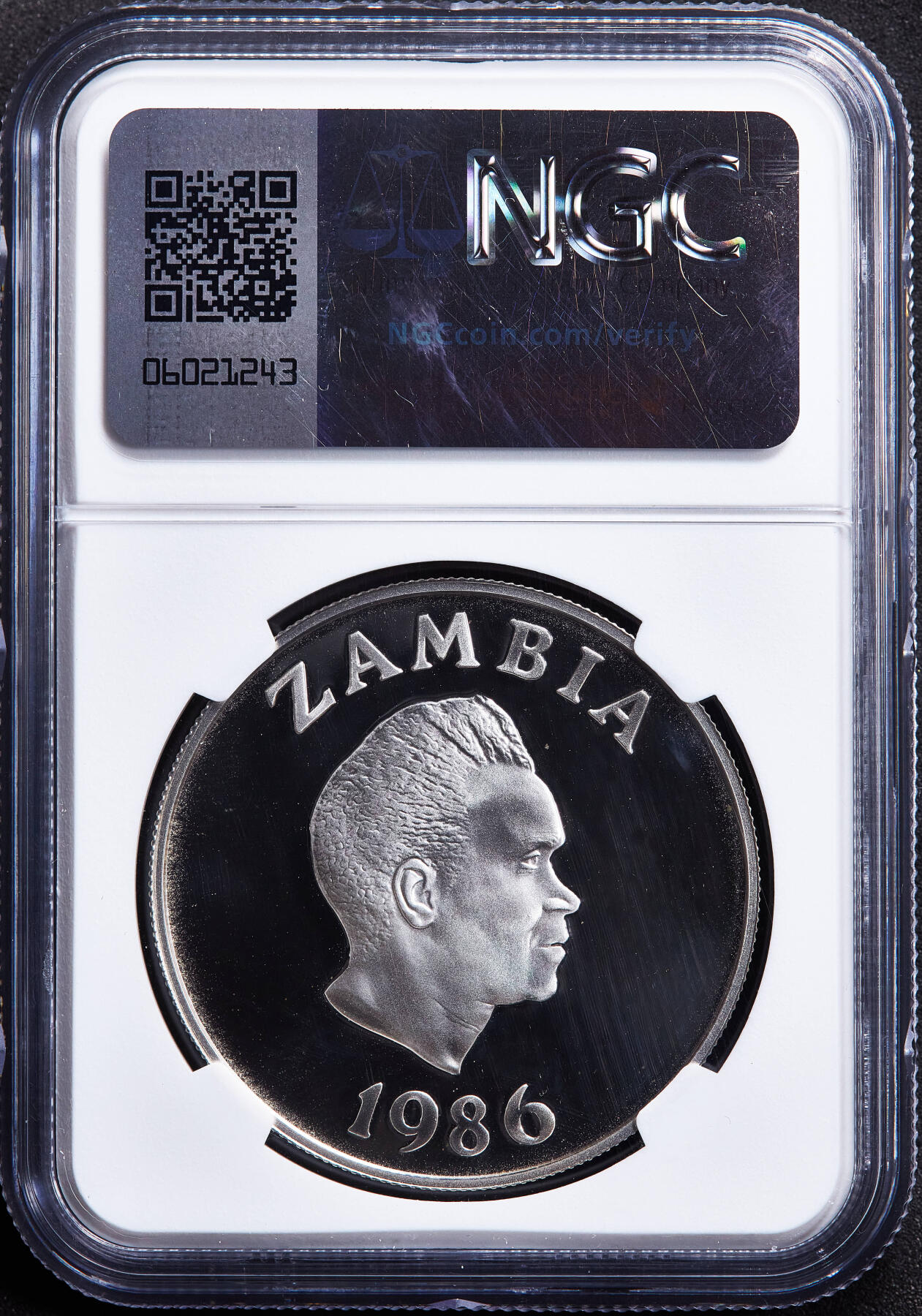 【俄甄集藏】2026年(050)04-01星期三 晚 19:30 全场包邮 赞比亚1986年野生动物保护基金会-白翅侏秧鸡10克瓦查精制大银币，NGC PF69UC，重27.22克925银，发行量25000枚，经典品种