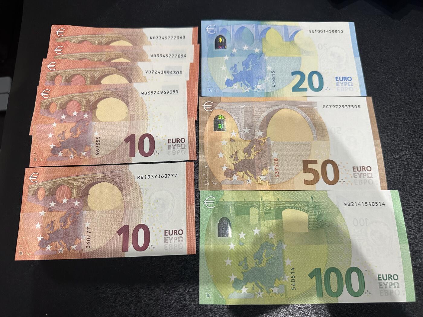 《外钞收藏家》第六百二十一期（精选场）（长期征集拍品、欢迎藏友们联系合作） 四签10、20、50、100欧元（10欧元有5张 其中1张豹子号777）一起 全新