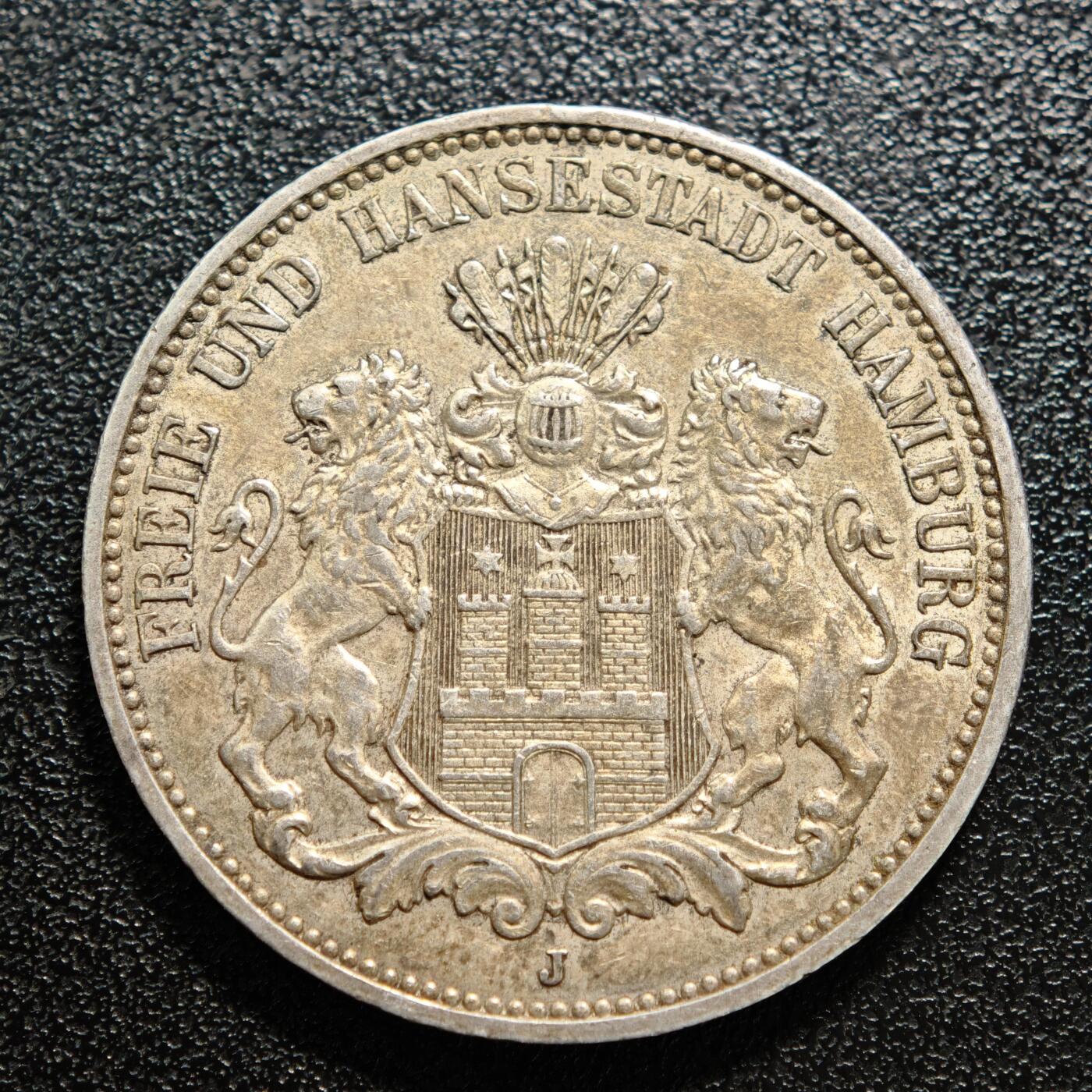 【德藏】世界币章拍卖第169期（拍品征集中~欢迎藏友联系） 1911年 德国汉堡3马克银币 直径约：33.2mm；重约：16.6g 淡彩包浆