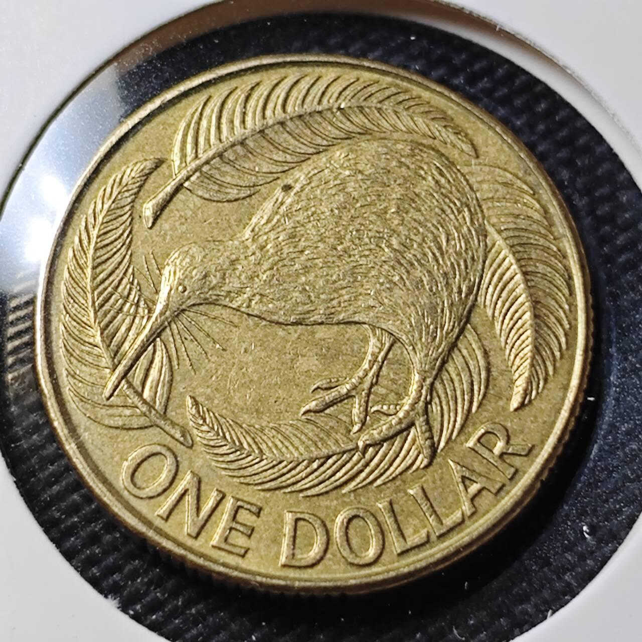 KK钱币收藏小铺  第407期 2月预留时间 周末发货  新西兰1元