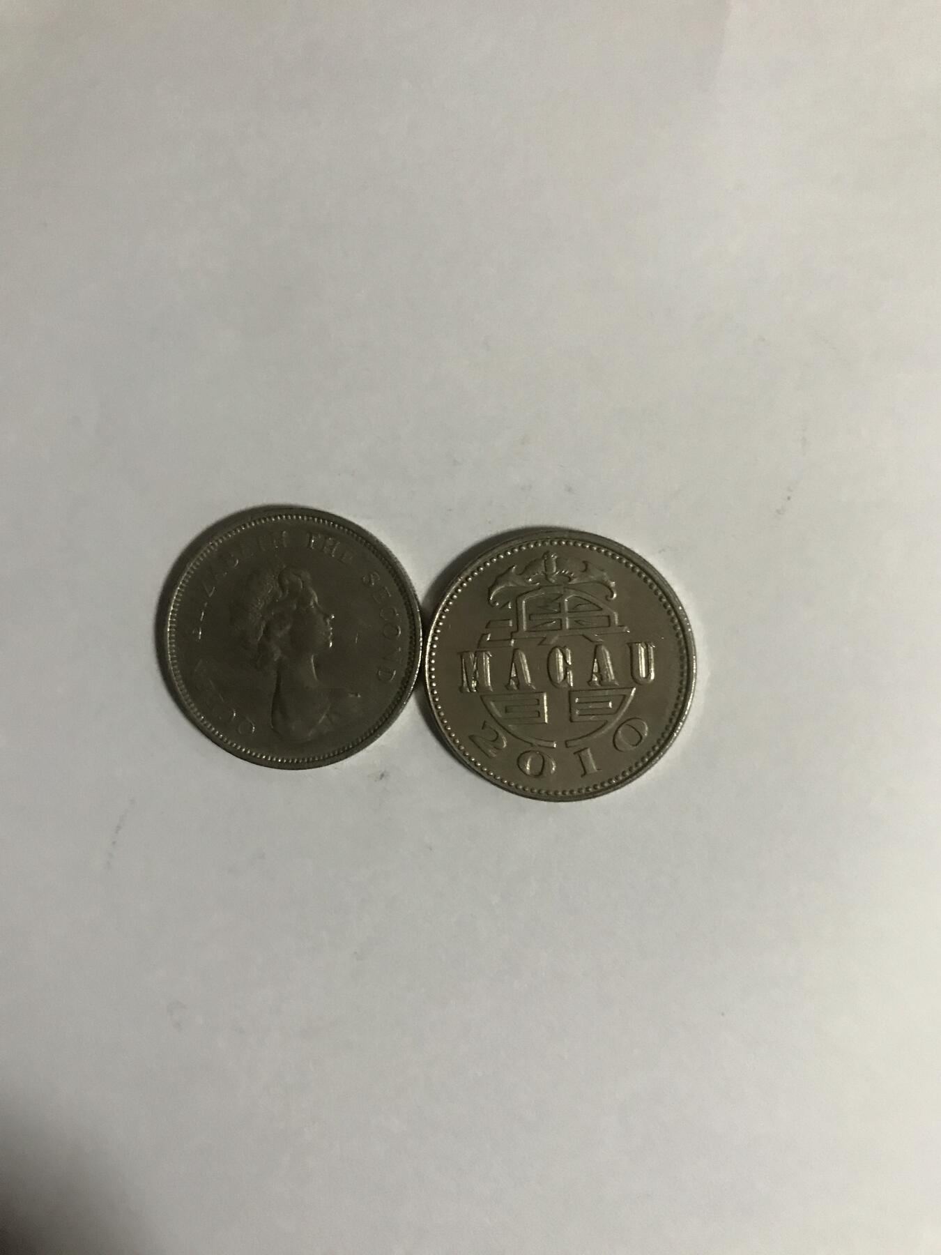 香港澳门各一枚