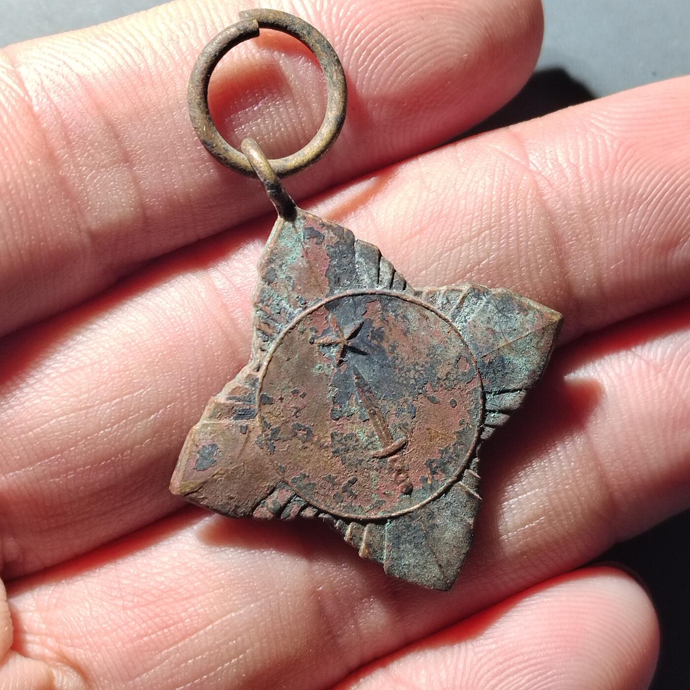 PCAI钱币  27-789  钱币证章邮票小专场 缅甸政府军奖章