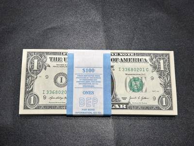 《外钞收藏家》第六百二十一期（精选场）（长期征集拍品、欢迎藏友们联系合作） - 2021年美国1美元 标准100连号 无47 全新UNC