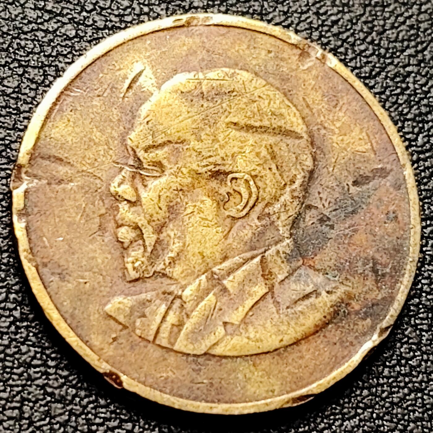 泉币菌-第216场-拍品多 请提前出价 。