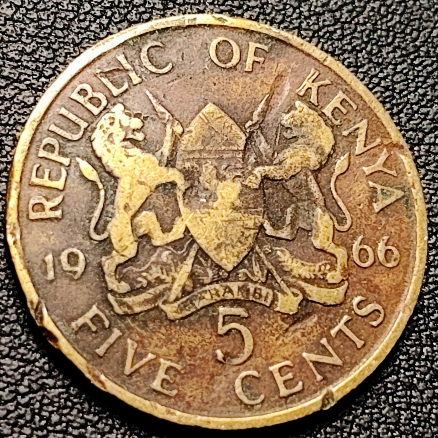 泉币菌-第216场-拍品多 请提前出价 。