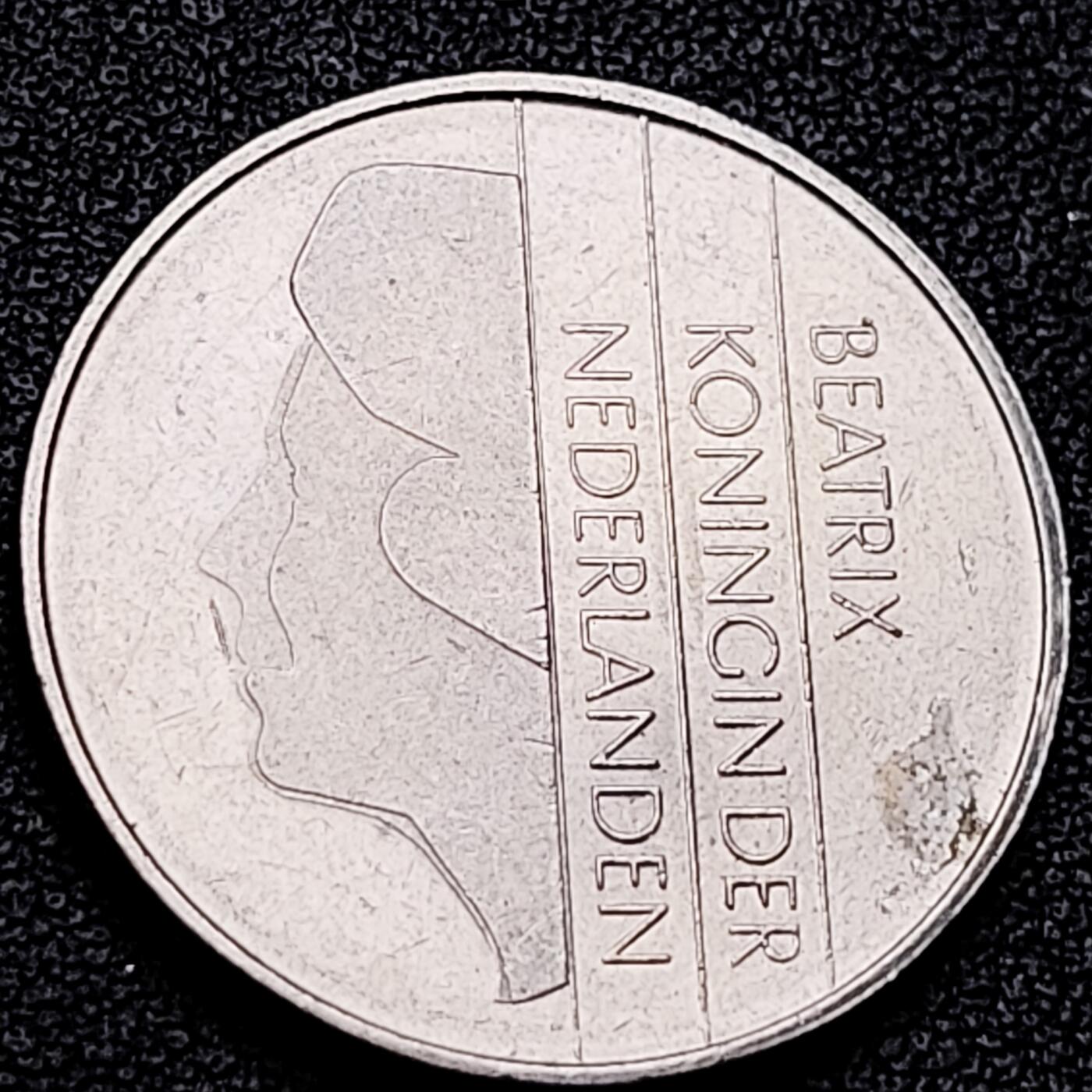 泉币菌-第216场-拍品多 请提前出价 。