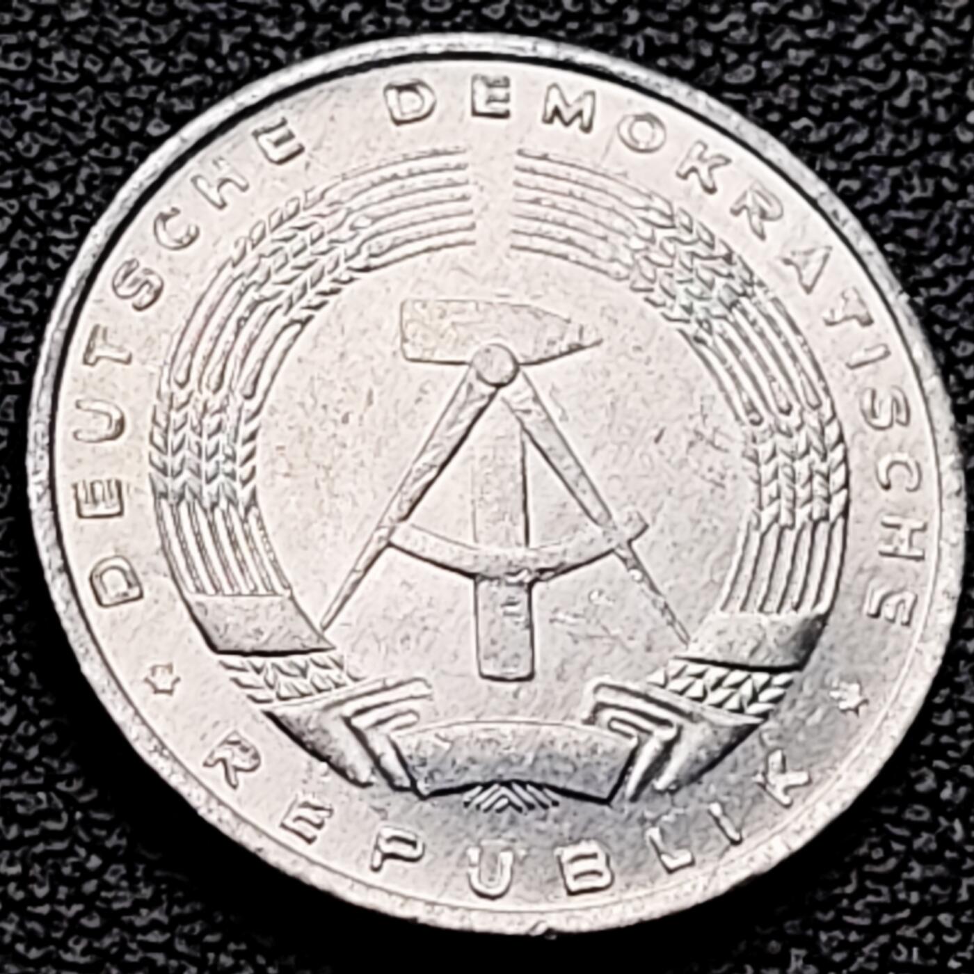 泉币菌-第216场-拍品多 请提前出价 。