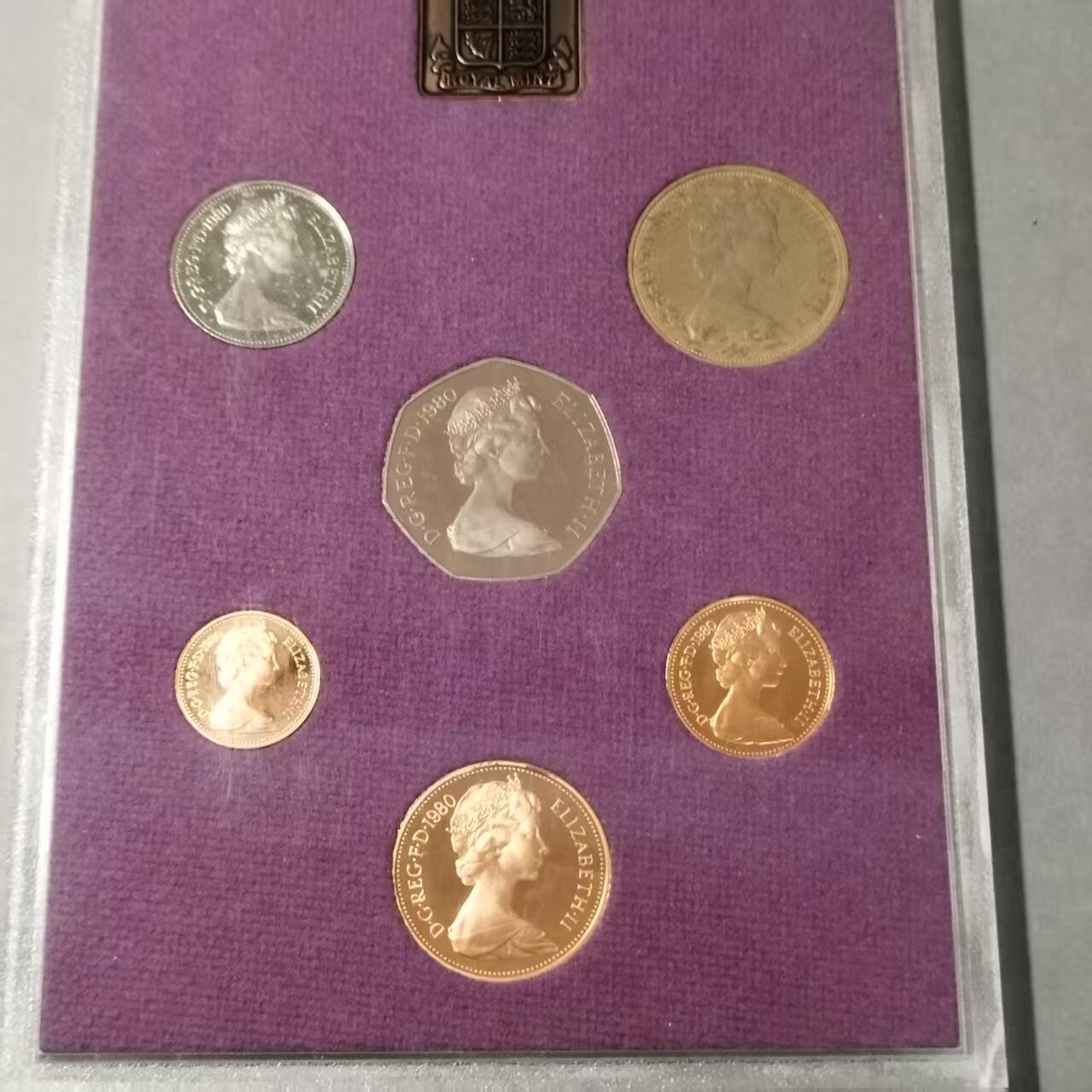 长老汇马年精选第十二场拍卖 英国1980年精制套币，含6币1章