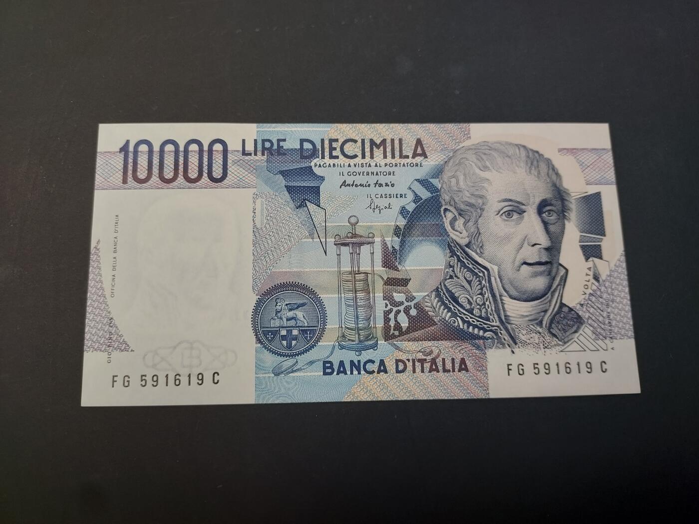 博彦收藏    4月1日 8点 钱币专场 意大利10000里拉 UNC 