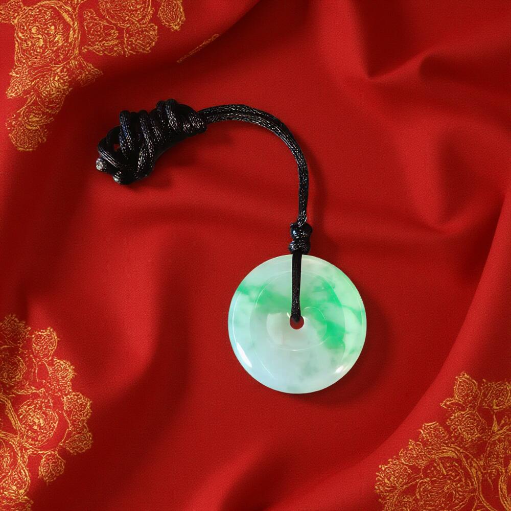 碧月说宝 君子怀瑾·当代和田玉清风专场(六) 糯冰种翡翠飘阳绿平安扣