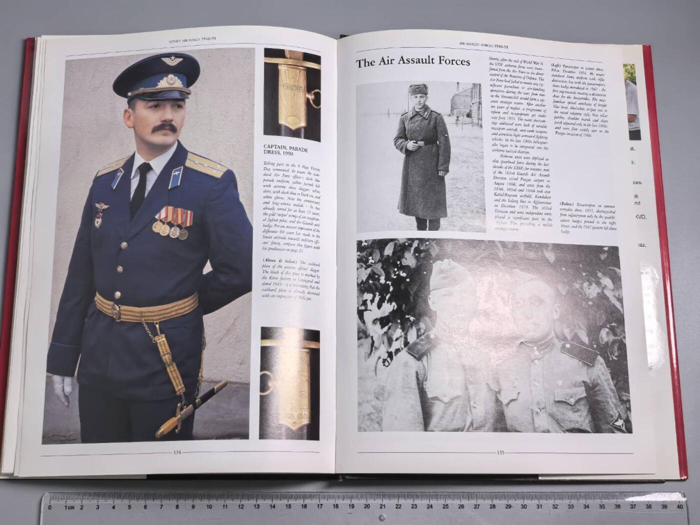 小驴勋章奖章收藏3月28日周六晚六点拍卖（珍爱和平，收藏战争，铭记历史，勿忘国耻，忠党爱国。有偿代拍，送拍规则在简介最后，参拍须阅读规则后再参拍，关系到运费包装发货时效真假辨别等关键信息，拍卖时不再发原图，看大图店主微信码在拍卖店铺介绍里）