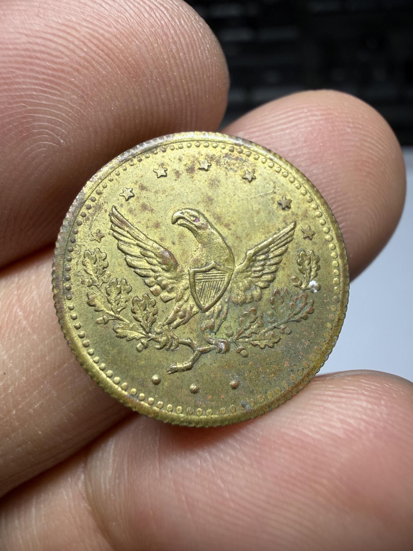 2026年集古藏今外币拍卖第三期-第9场—（总第319拍），可以寄存60天，满160元包邮。 早期美国自由女神纪念章，直径19毫米