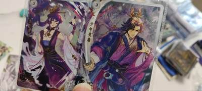 秋原瞳的小店第三十九期（老家的风，每次回去都能心灵得到治愈，吹起曾经童年那个最美好的回忆） - 卡游三国白玉精选——曹丕，甄姬