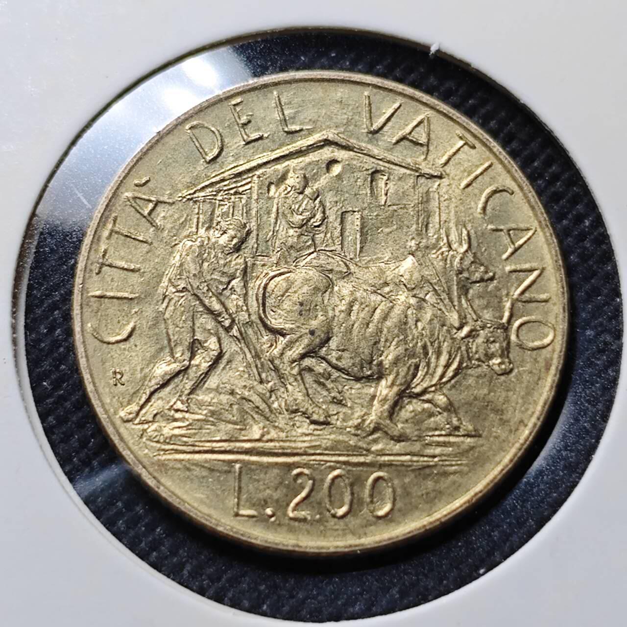 KK钱币收藏小铺  第409期 2月预留时间 周末发货  梵蒂冈200里拉 少见主题