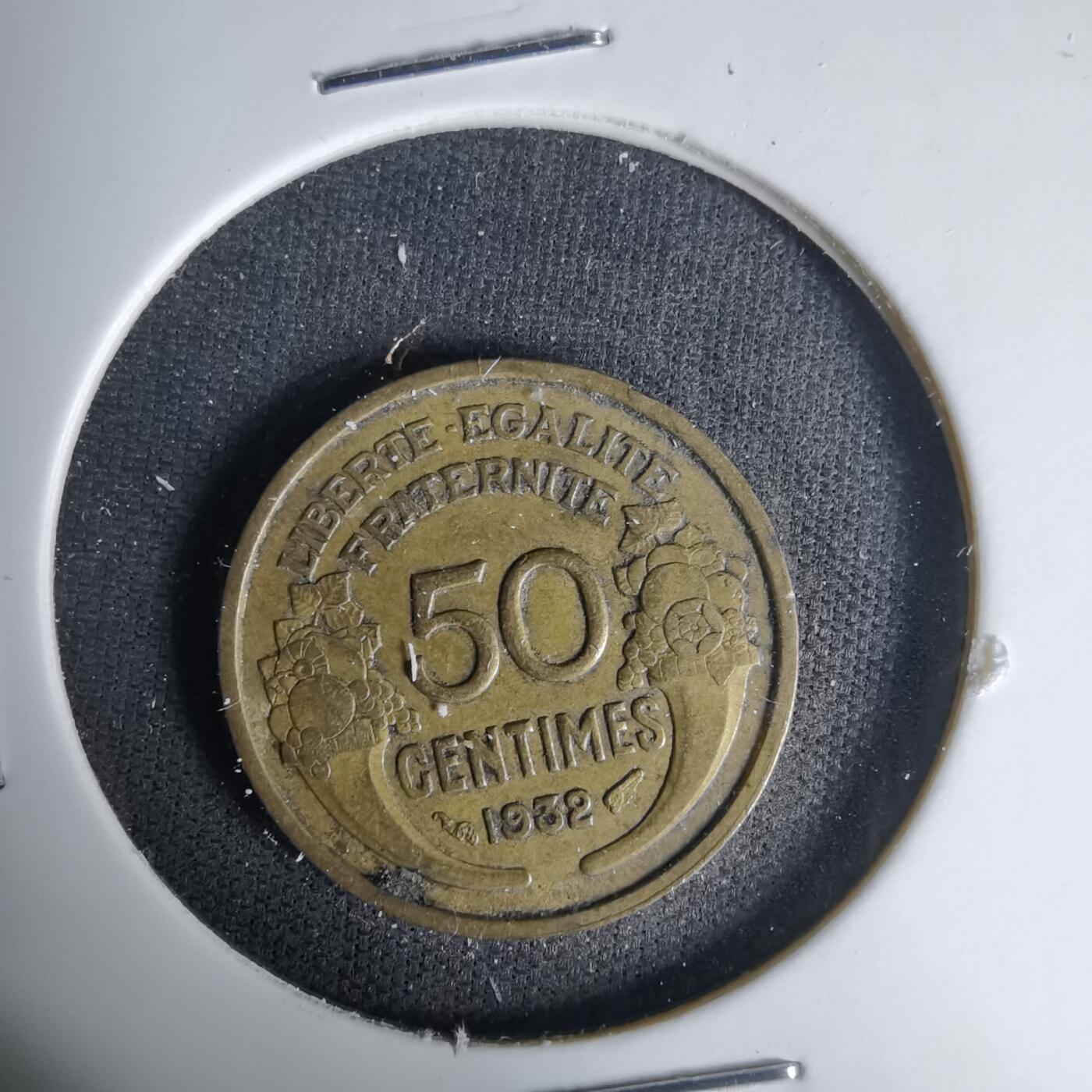 沼泽如烟--第1035场 法国1952年50分