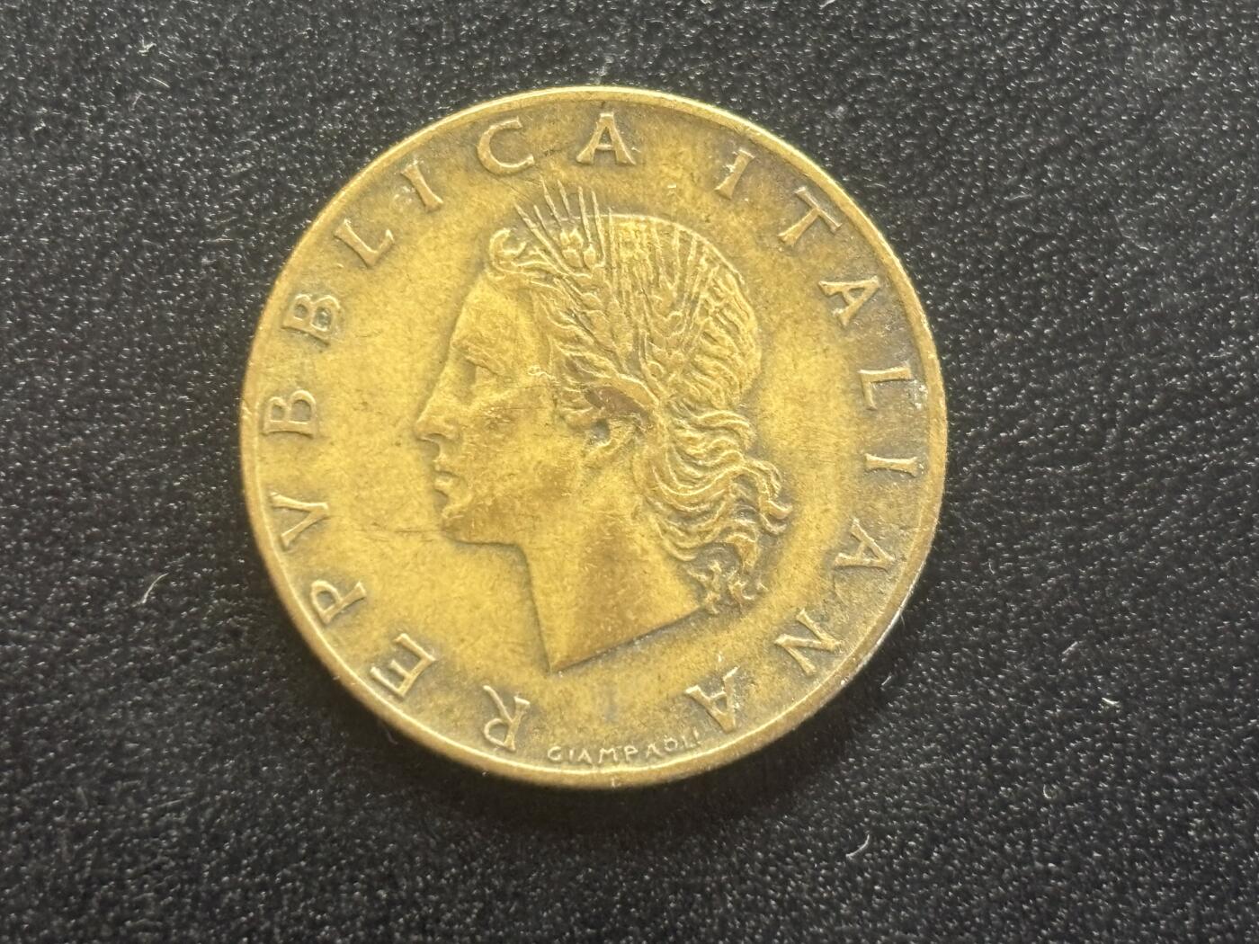 邮泉阁邮票限时拍卖第四十四场 （邮票在国外，请付邮费6元） 意大利1957年20里拉宽7