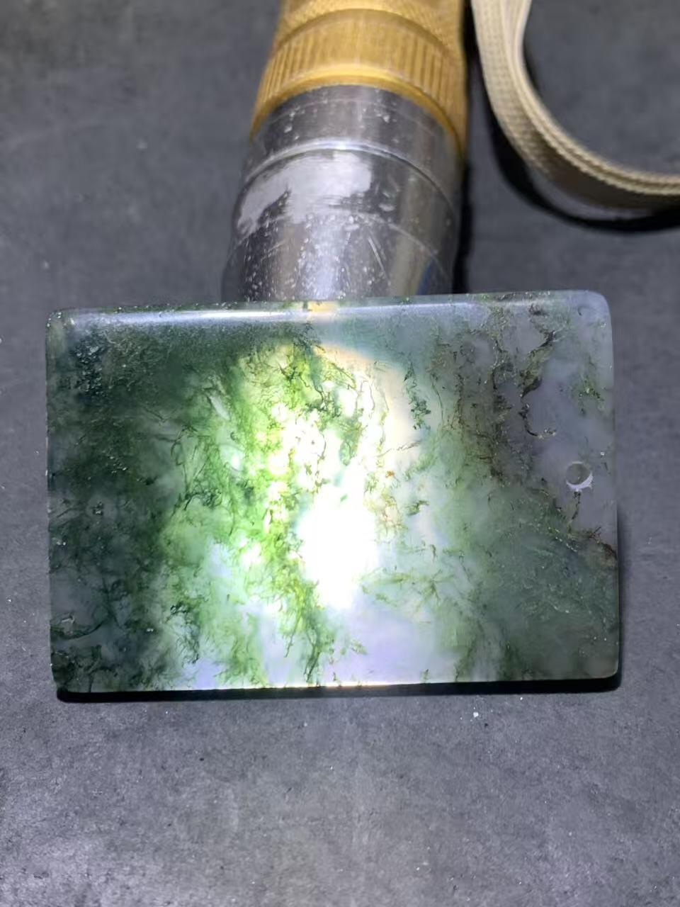 天然冰透高玉化水草玛瑙牌子一块