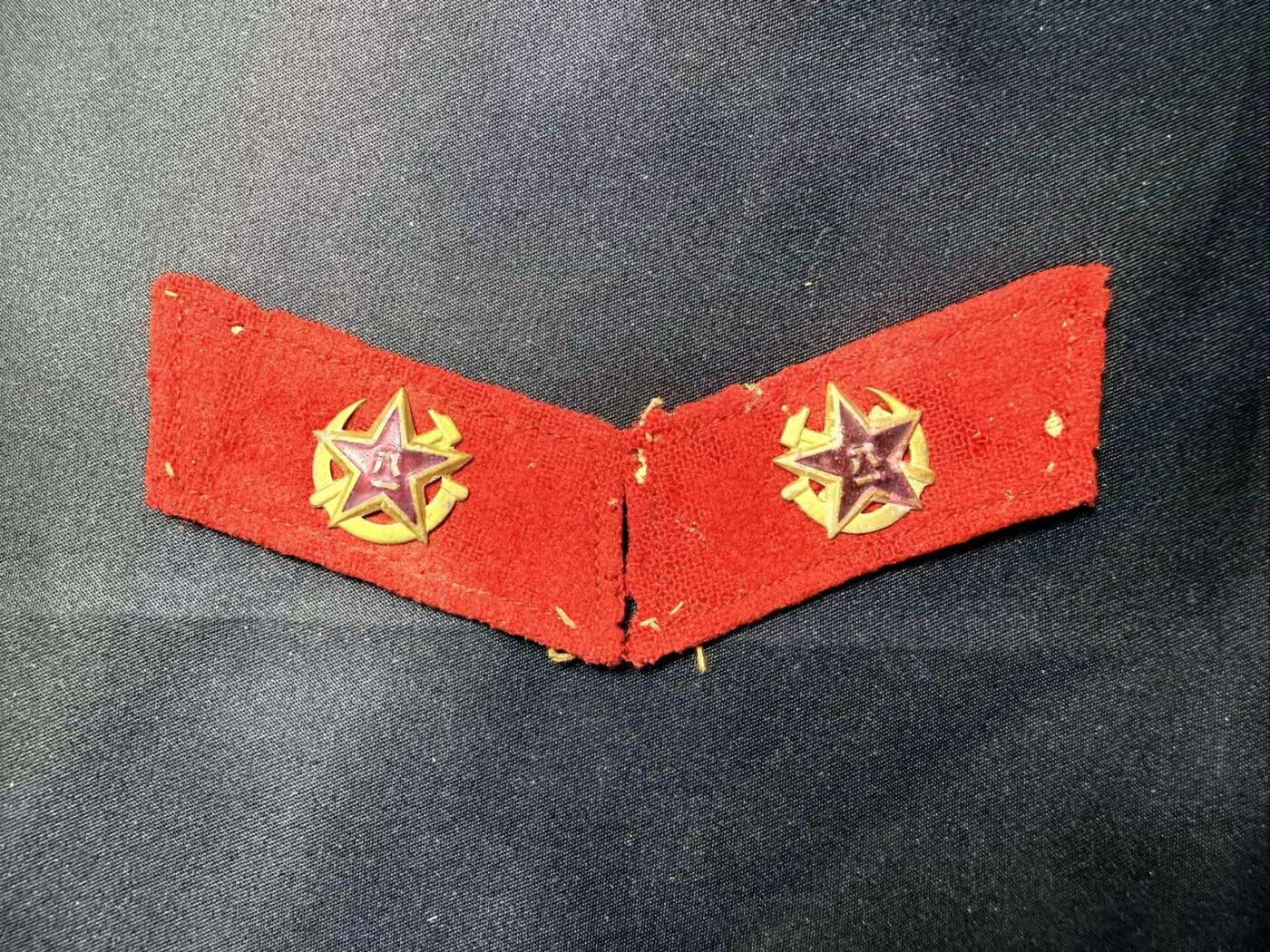 云宸嘉赏-勋臻文献佳藏优品精选场次（低佣 转发佣金红包） su-M55式越南合成领 早期窄版底板 