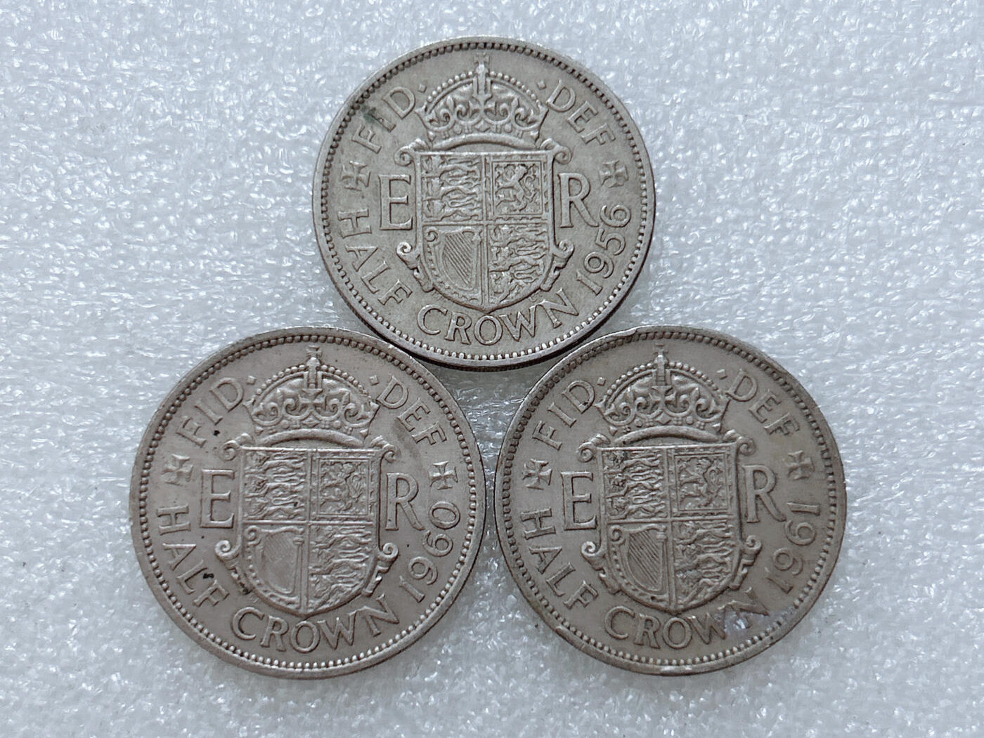 第一海外回流一元起拍收藏 散集专场  第307期 英国伊丽莎白二世半克朗硬币 3枚