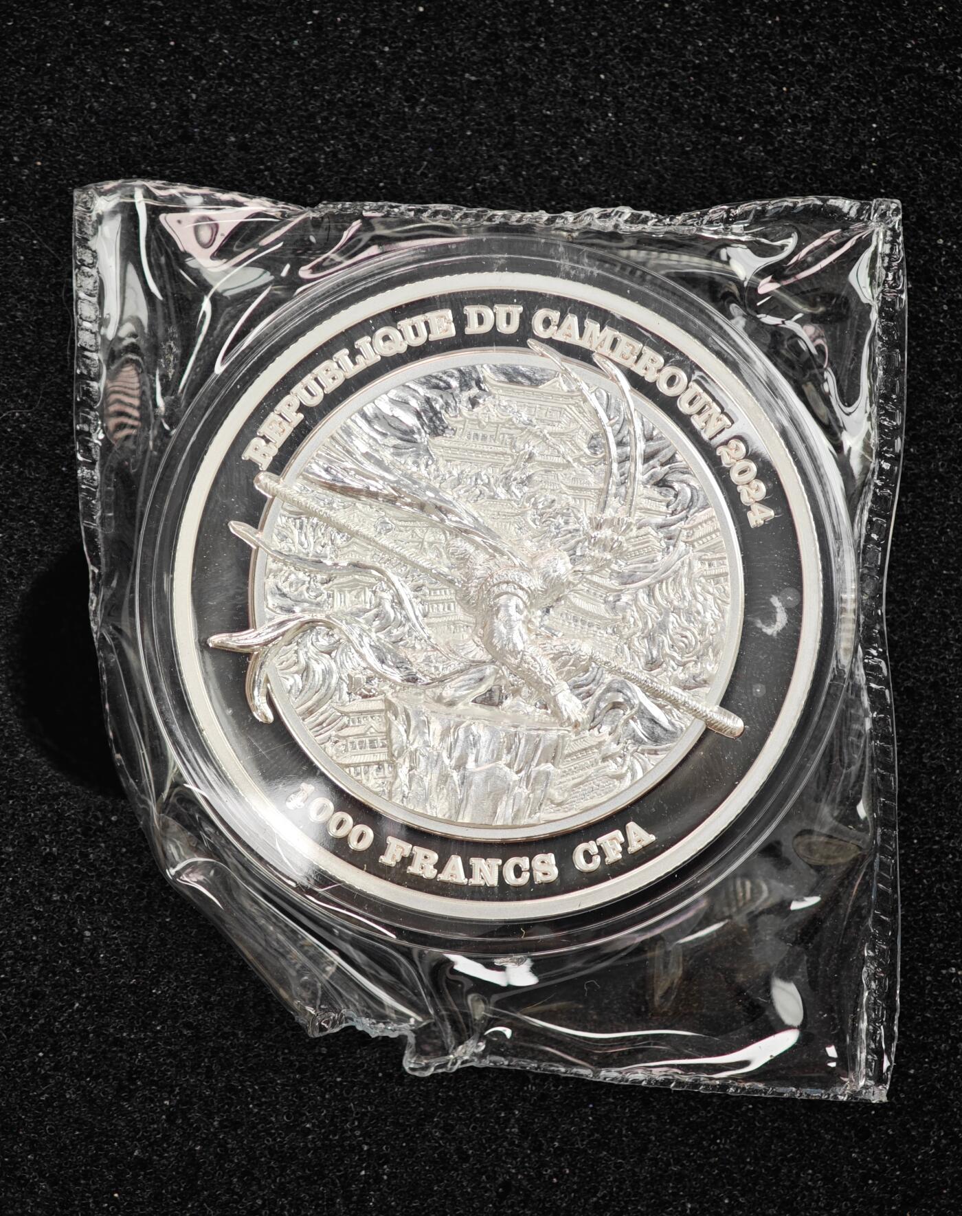 白泽拍卖卡牌手绘专场第34期（花朝去了又春分 草如茵 柳烟新） 2024 咯麦隆 纪念币 塑料膜未拆