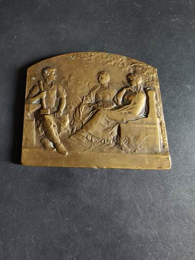 老王徽章第190期 - 法国1933年卡尔瓦多斯企业家联合会方形大铜章      大师Rasumny作品      高浮雕    尺寸60×50mm      重量80g