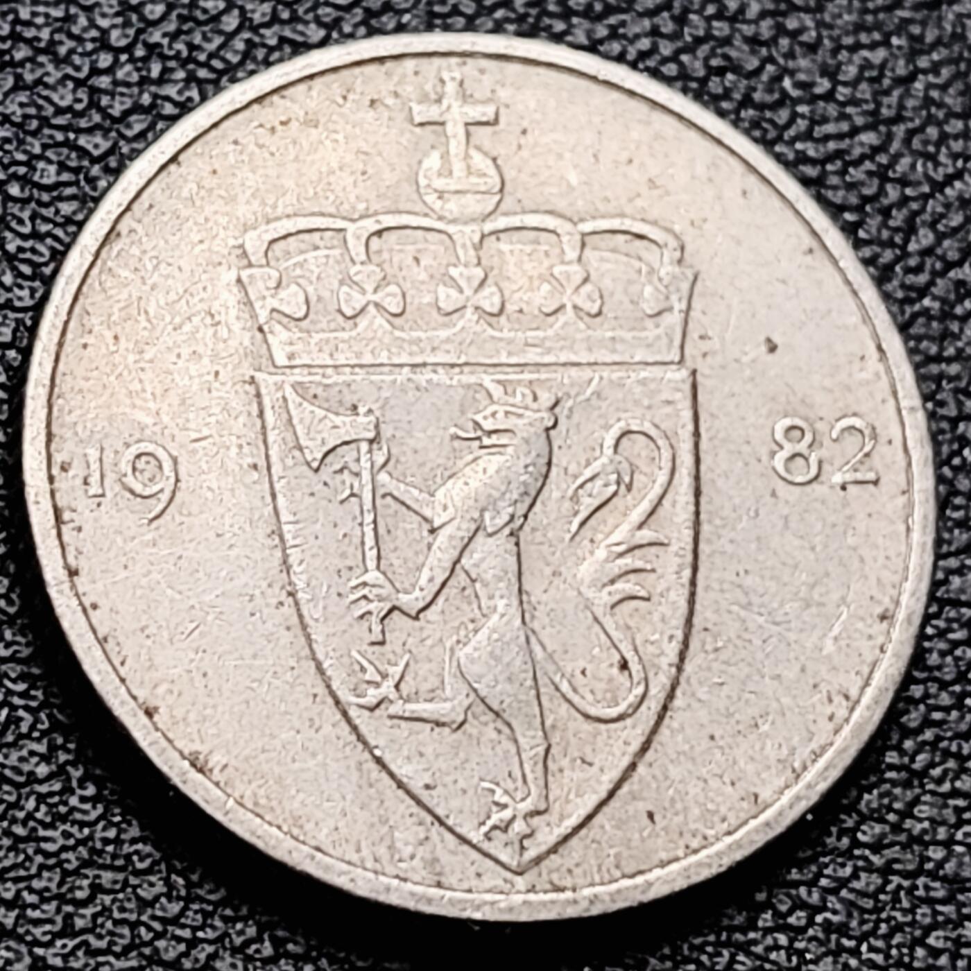 泉币菌-第216场-拍品多 请提前出价 。