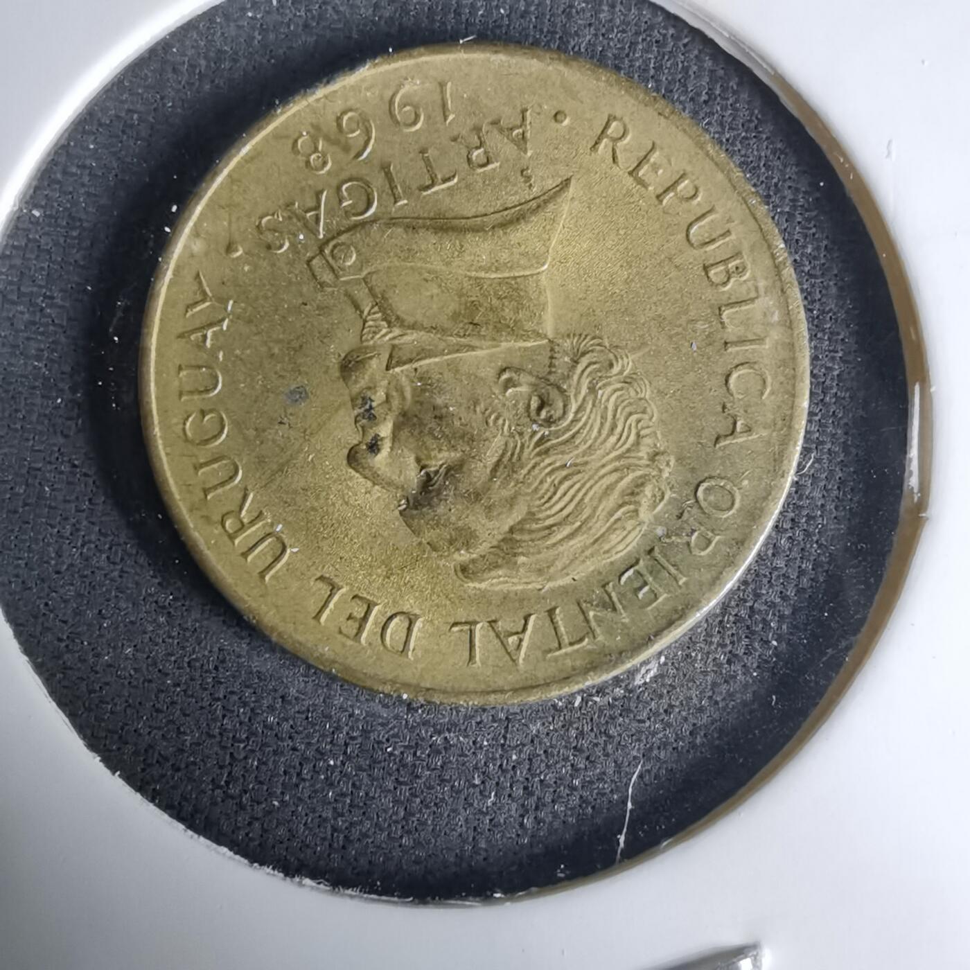 沼泽如烟--第1035场 乌拉圭1968年5比索