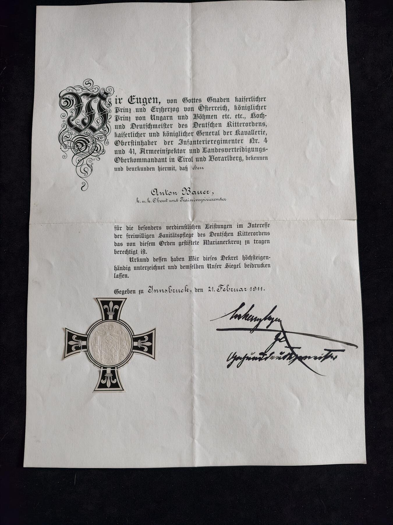 凯旋世界勋赏（第23期）（欢迎送拍）（对拍品有疑问请询问客服，不接受到手刀，出价默认拍品品相。请认真阅读拍卖规则！出价默认已认可！）（收到货请录制开箱视频，无视频概不处理问题。） 奥匈帝国 玛利安/条顿十字勋章 证书  由条顿骑士团大团长/一战期间晋升的九位陆军元帅之一的 欧根大公（时任骑兵大将，图3） 亲笔签名签发 1911年授予 时任上校 安东·鲍尔