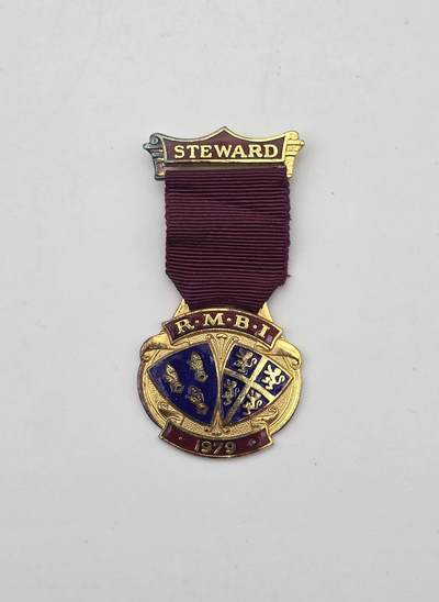 共济会拍卖专场 - 共济会-1979年RMBI执事荣誉徽章