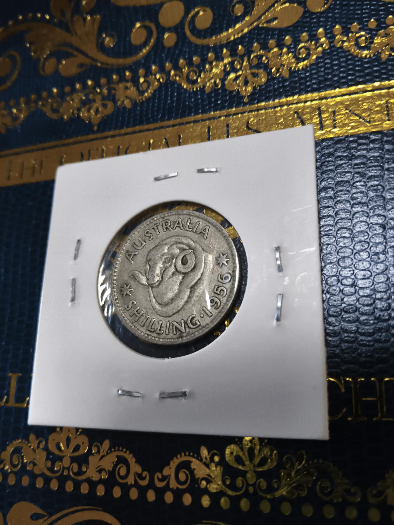 长老汇马年精选第十三场拍卖 1956澳大利亚伊丽莎白二世1先令绵羊银币，5.65克500银，小年，克书125美金